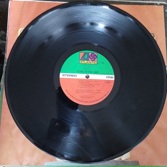 Yes "Close to the Edge" Vintage Vinyl Record - Picture 3 of 5